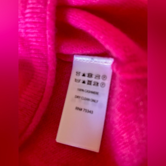 Cynthia Rowley Cashmere Vibrant Pink Sweater Size S - Picture 4 of 5